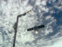 La nave llevó 23 experimentos, diseñados por estudiantes, entre los que se cuenta una colonia de hormigas. AP /