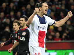 Zlatan Ibrahimovic fue el autor de dos goles durante el partido. AFP /