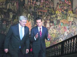 Solicitud. El Presidente Enrique Peña Nieto y el primer ministro de Canadá, Stephen Harper, en Palacio Nacional. AP /