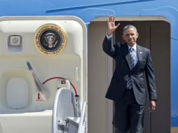 El avión del presidente de Estados Unidos, Barack Obama, arriba alrededor de las 12:10 horas al aeropuerto de Toluca. AFP /