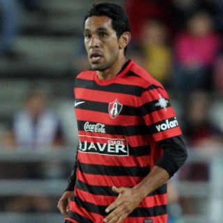 Amaury Ponce, cómodo en la media cancha