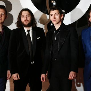 El rock de Arctic Monkeys triunfa en BRIT Awards
