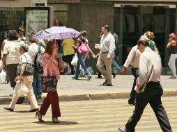 Es necesario usar filtro solar todos los días, sobre todo si tenemos una exposición intensa al sol en la mañana y al medio día. ARCHIVO /