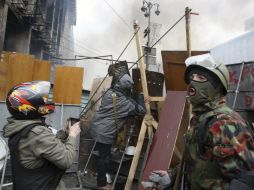 Las violentas manifestaciones en la capital ucraniana han dejado un total de 26 muertos. EFE /