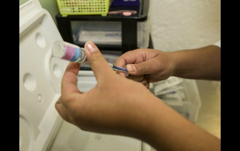 Médicos de EU aceptan que la vacuna suele ser eficaz en un 50 o un 70 por ciento de los casos. ARCHIVO /