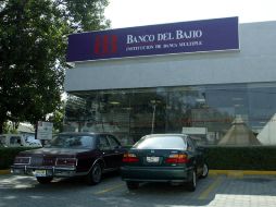 La aplicación ofrece la posibilidad de solicitar anticipos de nómina para los empleados que reciben sueldo a través de este banco. ARCHIVO /