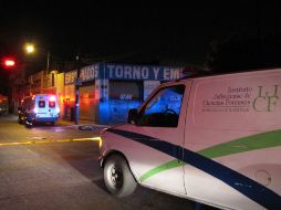 El chofer de la unidad, según testigos, huyó del lugar.  /