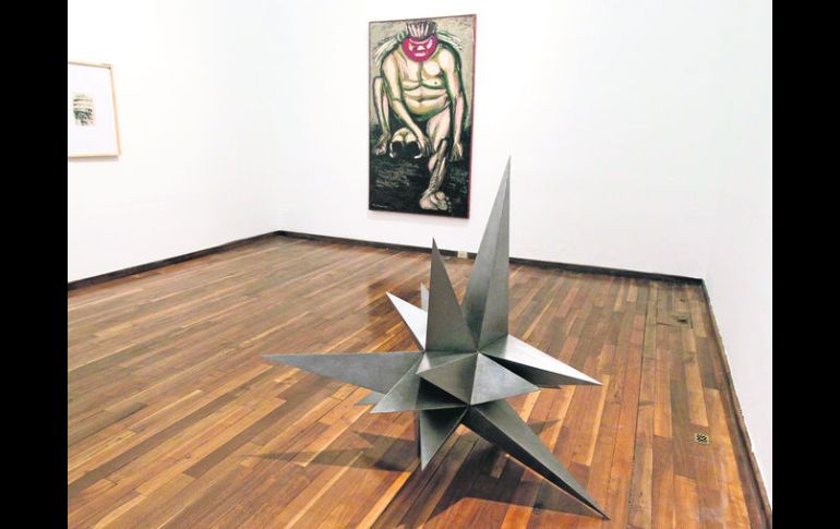 Variedad. Dibujos, esculturas y textos, con la utilización de diversas técnicas, se incluyen en esta muestra.  /