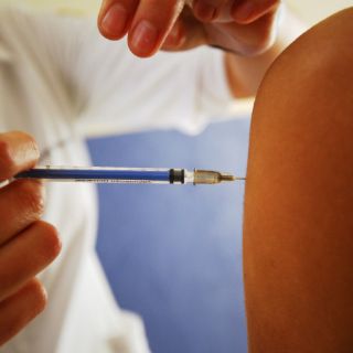 Estudian muerte de dos embarazadas por probable influenza