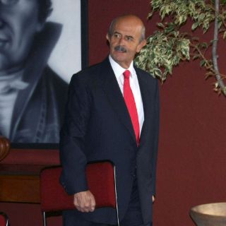 Vallejo anuncia interés de 18 empresas en Michoacán