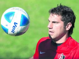 Leandro Cufré confía en que esta noche los tapatíos logren su primera victoria como locales en el Clausura 2014. MEXSPORT /