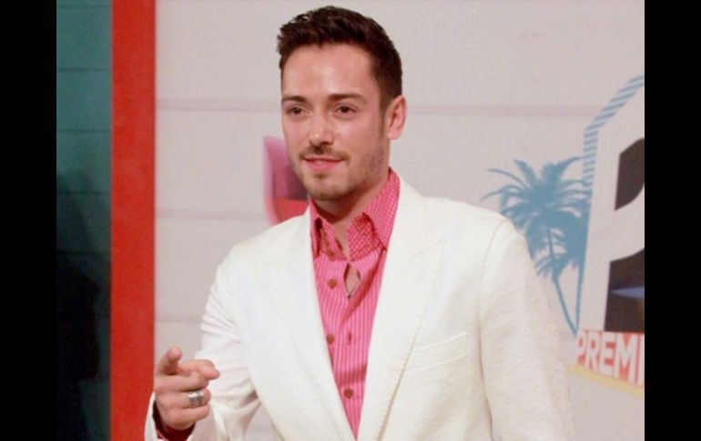 El intérprete de 25 años sigue con la promoción de ''Bien sabes tú'', que canta con el dúo Río Roma. ARCHIVO /