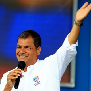 Inician las elecciones de autoridades locales en Ecuador