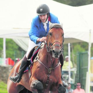 Santiago Martín del Campo triunfa en casa