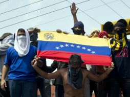 Tanto el gobierno como la oposición han multiplicado los llamados a que las manifestaciones se efectúen sin recurrir a la violencia. AFP /