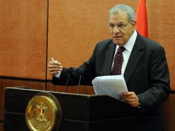 Mahlab afirma que iniciaría consultas para formar el nuevo gabinete y que lo anunciaría en los próximos poco días. AFP /