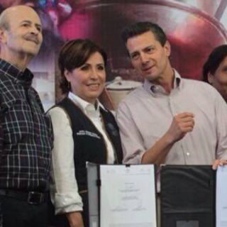 Peña Nieto verifica avances en Michoacán