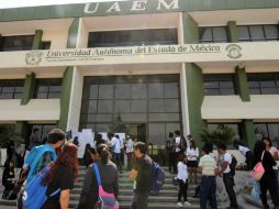 La muerte del joven estudiante conmocionó a la comunidad, pues fue asesinado en su salón, frente a sus compañeros y profesor. ARCHIVO /