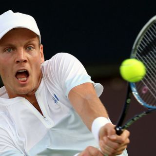Berdych se clasifica para tercera ronda en Dubai