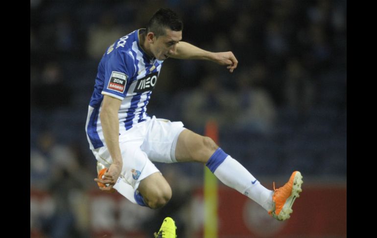 Héctor tiene mucha más regularidad en el equipo que Diego. EFE /