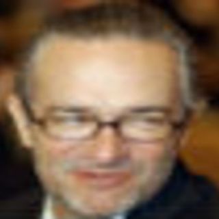 Grupo Salinas pide regular a AMX como preponderante