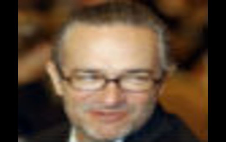 Ricardo Salinas destaca que AMX tiene en su mercado a Dish, así que no podra aprovechar los beneficios de la reforma. ARCHIVO /