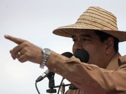 Nicolás Maduro participa en una marcha de campesinos convocada en apoyo al gobierno. EFE /