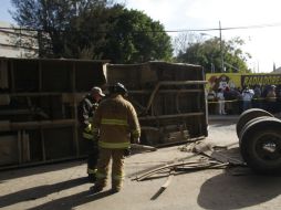 El peritaje del IJCF confirmó que la unidad volcó por falta de mantenimiento. ARCHIVO /