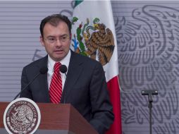 Videgaray adelantó que mañana hará un anuncio relacionado con el Acuerdo de Certidumbre Tributaria, aunque no dio mayores detalles. ARCHIVO /