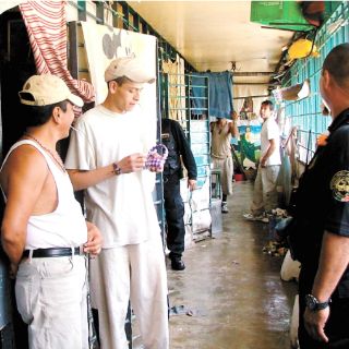 La Fiscalía debe abandonar el arraigo: diputado panista