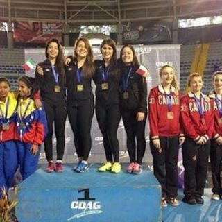 Esgrimistas mexicanas se coronan en el panamericano