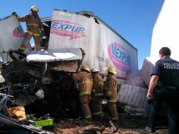 Elementos de Protección Civil acudieron a atender el percance. ESPECIAL /