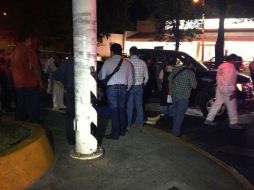 Agente de la FGE llegaron al lugar para iniciar con las investigaciones. ESPECIAL /