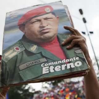 Economía venezolana, a un año de la muerte de Chávez