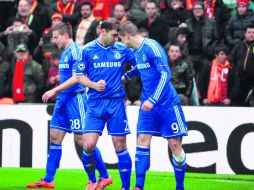 Sin descanso. Mourinho lamenta que no pueda jugar hasta el domingo tras su partido del miércoles en la Champions League. AFP /