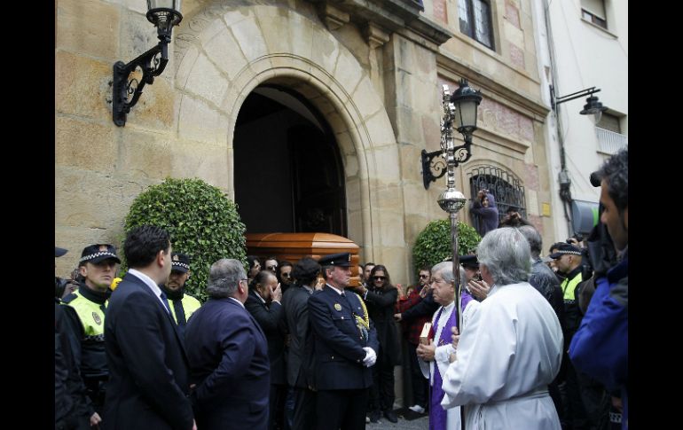 El guitarrista será enterrado en el cementerio antiguo de su localidad natal, junto a sus padres. EFE /