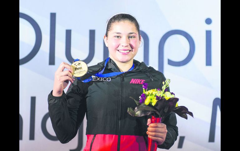Inicio fuerte. La mexicana Dolores Hernández ganó el primer oro del día para México, en el trampolín de tres metros.  /