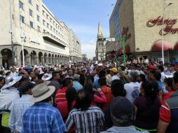 Desde alrededor de las 09:30 horas bloquearon las principales avenidas del Centro Histórico.  /