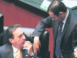 Bien pagados. Algunos asesores pueden percibir hasta 75 mil pesos. NTX /