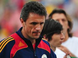 Popescu jugó en el Barcelona entre 1995 y 1997, ganando una Recopa, una  Copa del Rey y la Supercopa de España. AP /