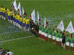 En la imagen las selecciones de Brasil y de México. ARCHIVO /