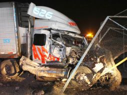 Este tráiler fue el que embistió al vehículo en que viajaban los peregrinos el lunes 04 de marzo por la noche. NTX /