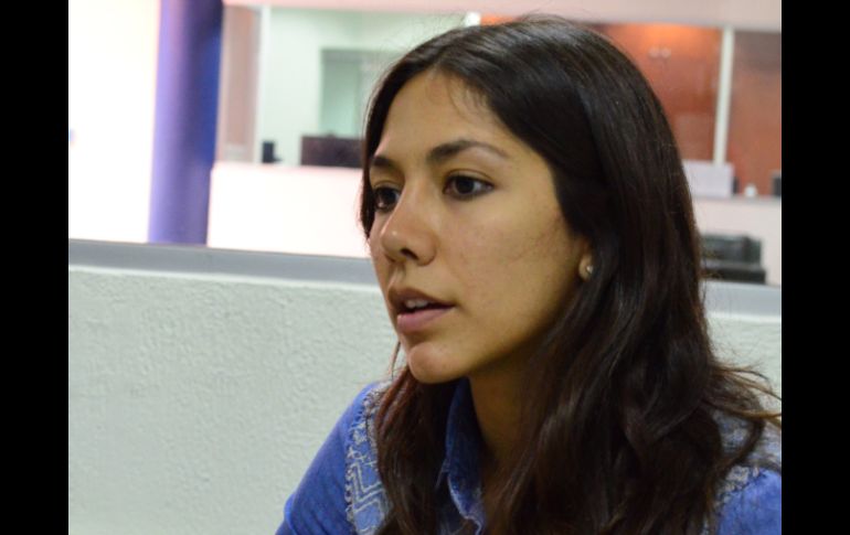 Mayra Méndez, bailarina de la compañía, explica que se pretende reconocer la trayectoria dede Pablo Moncayo y Blas Galindo.  /