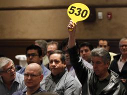 El ejemplar fue vendido dentro de la subasta de 472 libros de derecho europeo. ARCHIVO /