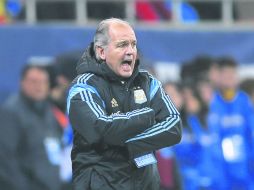 Sabella ha sido criticado por jugársela únicamente con sus consentidos, dejando fuera a jugadores que pasan por un buen momento. EFE /