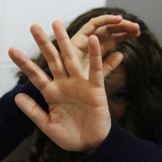 AI llama a frenar 'epidemia' de violencia contra mujeres