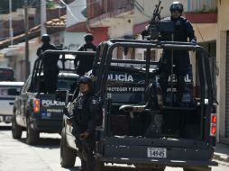 Esta mañana llegaron elementos de la Policía Federal para vigilar que hubiera orden y la población no fuera afectada. ARCHIVO /