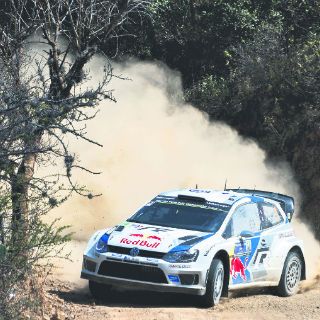 Ogier aumenta su ventaja