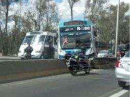 El accidente se registró casi enfrente de la Ciudad Judicial. ESPECIAL /