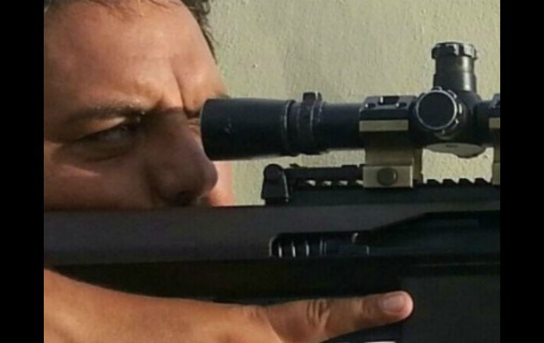 La fotografía del regidor ha viralizado en la red social de Facebook. ESPECIAL /